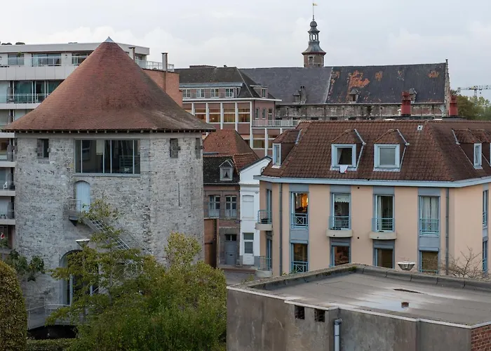 Le Fort Rouge